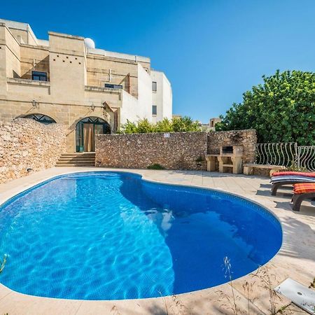 Sunset - Holiday Farmhouse With Large Private Pool In Island Of Gozo Nadur ภายนอก รูปภาพ
