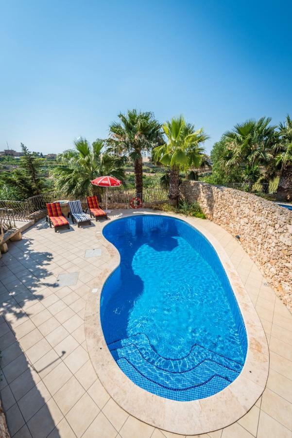 Sunset - Holiday Farmhouse With Large Private Pool In Island Of Gozo Nadur ภายนอก รูปภาพ